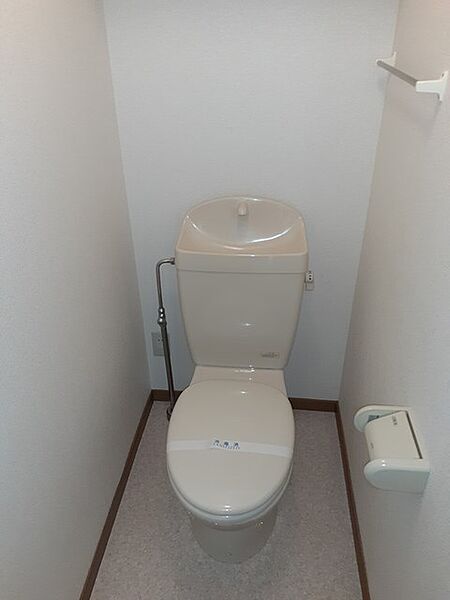 画像7:清潔感のあるトイレです◆