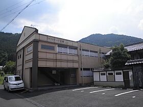 ライフステージ広瀬　神宮寺  ｜ 京都府綾部市神宮寺町下藤山（賃貸アパート1LDK・2階・62.11㎡） その1