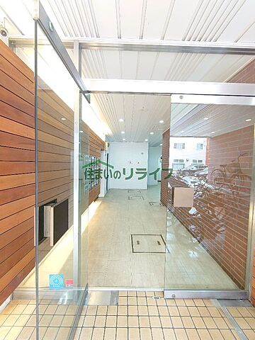 エントランス