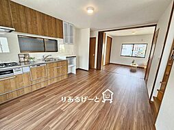 千里丘東5丁目　中古一戸建て