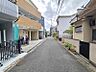 外観：車通りの少ない前面道路でお子様の通学も安心ですね！