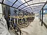その他：自転車ラックがある駐輪場なので、出し入れしやすくきれいに整理されています。