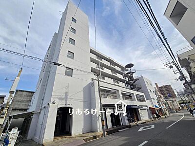 外観:駅歩3分!通勤・通学に便利な立地! 外観:駅歩3分!通勤・通学に便利な立地!