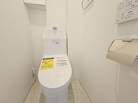 季節を問わず年間を通じて快適にお使い頂ける温水洗浄便座付トイレ!!