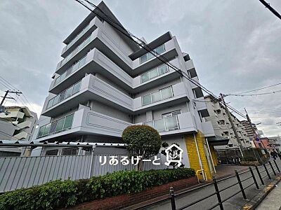 外観:駅歩9分!通勤・通学に便利な立地! 外観:駅歩9分!通勤・通学に便利な立地!