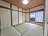 和室：和室6帖：リビングの延長としても個室としても使えるお部屋！