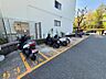 その他：ゆったり置けるバイク置き場が嬉しいですね♪