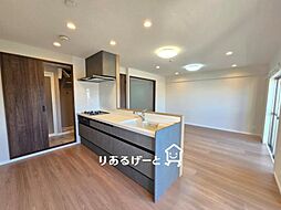シャトーサンパークスクエア