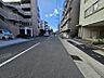 駐車場：前面道路が広く、車でのすれ違いや駐車もスムーズです