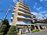 外観：周辺に高い建物がなく、採光良好！