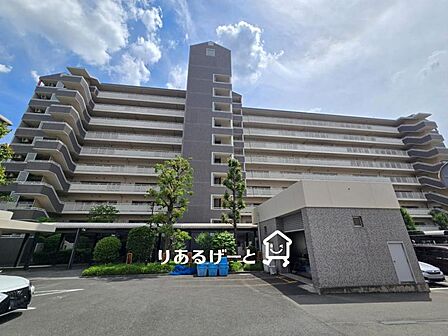 駅歩7分!周辺施設も充実の便利な立地です。