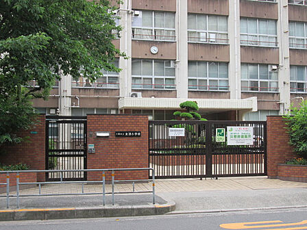 友渕小学校