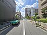 その他：前面道路は歩道も整備され、小さなお子様にも安心☆