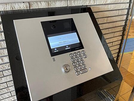 オートロック完備!お子様や女性、高齢の方も安心してお住まい頂けますね!