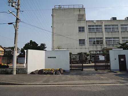 東大阪市立義務教育学校池島学園(後期課程)