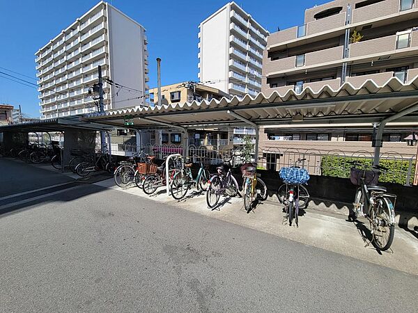 駐車場を拡大表示