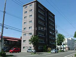 4 / 17