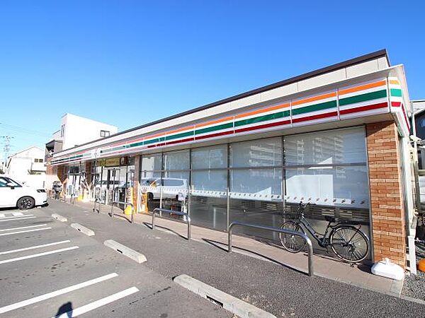 画像23:セブンイレブン柏東上町店(311m)