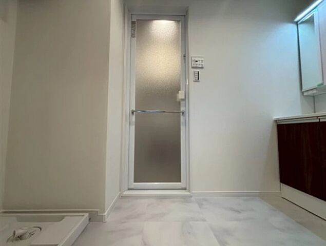 洗面 ヴェラハイツ大島 4階/-