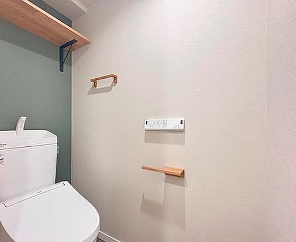 トイレを拡大表示