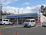 周辺：ローソン 高槻芝谷町店（457m）