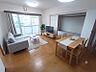 リビング/ダイニング：南向きで陽当り良好なLDK（家具はCGによるイメージです）