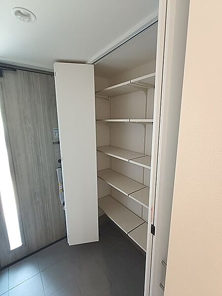 収納