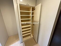 ★収納豊富なシューズクローゼット★