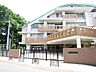 周辺：真鍋小学校 1090m