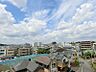 その他：バルコニーからは最上階住戸ならではの開放的な眺望を楽しめるお部屋です。