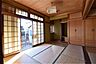 和室：和の空間。障子を通して柔らかな陽光が降り注ぎます♪