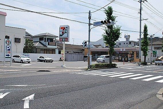 コンビニ セブ...