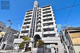 ロイヤルラフィーネ  ｜ 大阪府大阪市東成区東中本2丁目（賃貸マンション3LDK・2階・70.09㎡） その1