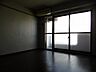 洋室：落ち着いた色調の洋室です