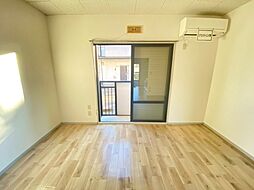 カワマタハイツ A棟 202号室 2階1Kのリビング/ダイニング