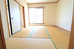 キャッスルクレッセント 201号室 2階2DKの室内