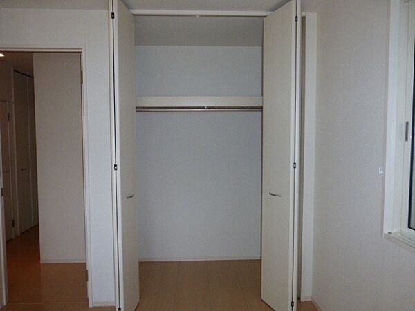 apartment 茨城県那珂市菅谷
地図を見る