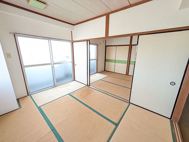 寝室