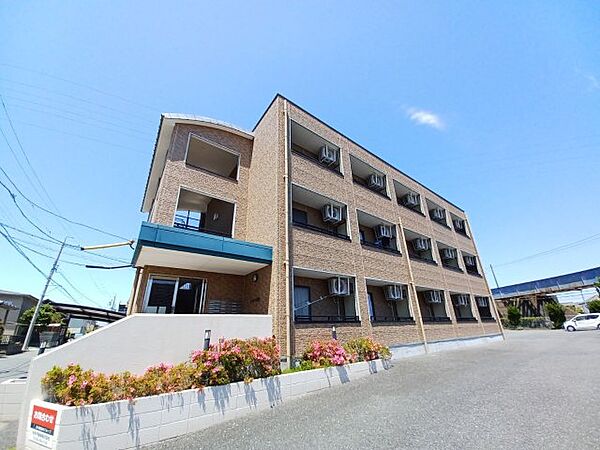 ラックス富田 301｜三重県四日市市西富田町(賃貸マンション1K・3階・28.10㎡)の写真 その1