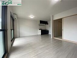 サンサイドテラス 1階2LDKのリビング/ダイニング