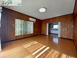 川越町高松貸家 1階4DKのリビング/ダイニング