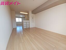 明楽　A棟 1階1LDKのリビング/ダイニング