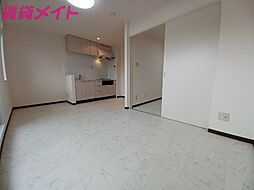 さくらHills 1階1LDKのリビング/ダイニング