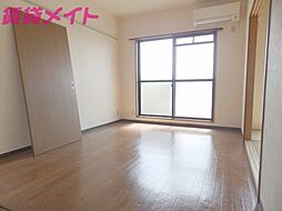 ピースハイツ 4階2DKのリビング/ダイニング