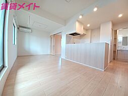 スターブル　知I 2階2LDKのリビング/ダイニング