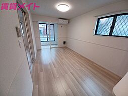 ロイヤルホープ 1階1LDKのリビング/ダイニング