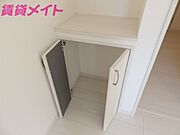 収納靴箱