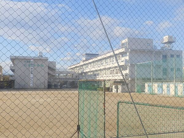 画像19:川越町立川越中学校