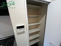 同物件別部屋のお写真です。