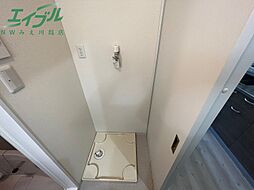 メゾンモンマルトル江場